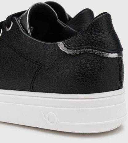 Zapatillas de Cuero Viamo Charli color negro - Image 2